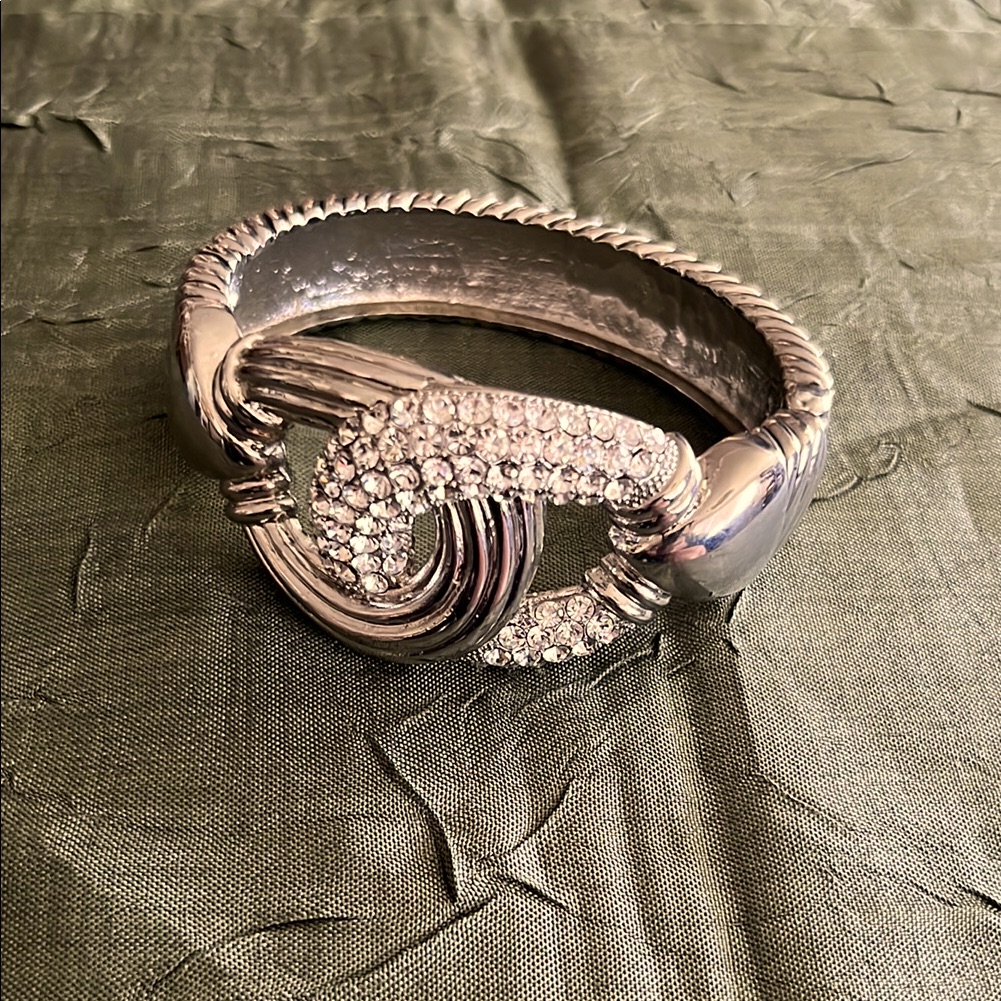 Bracelet Silver Tone